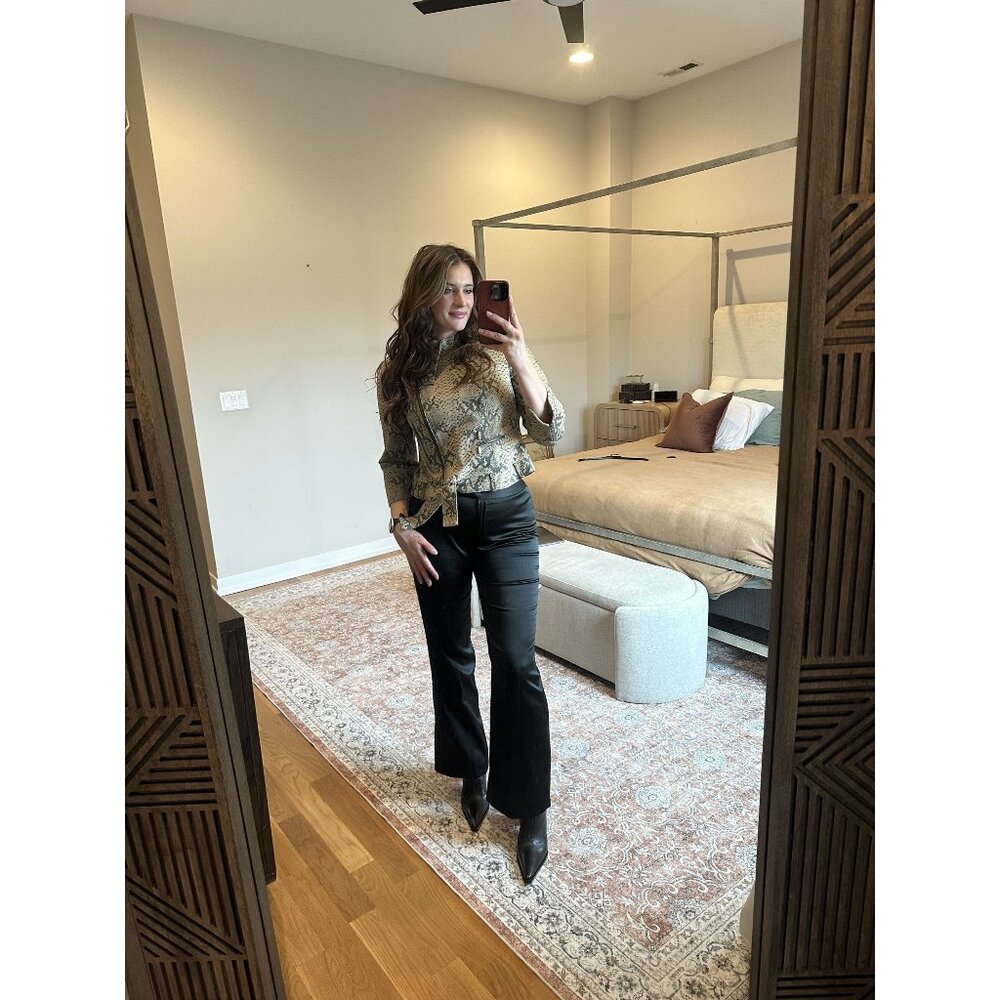 The Limited Stretch Black Size 10 Pants